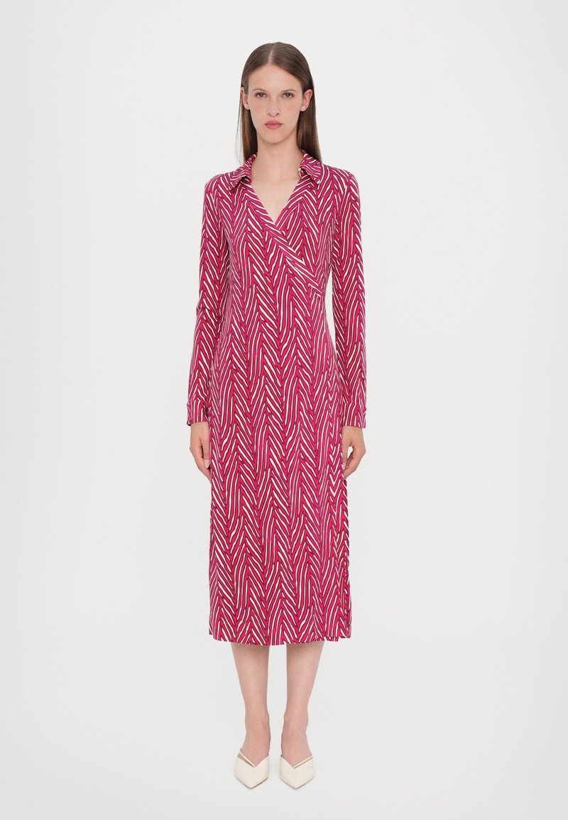 Diane von Furstenberg ABIGAL WRAP DRESS WITH CUFF - Maxi šaty - dark red