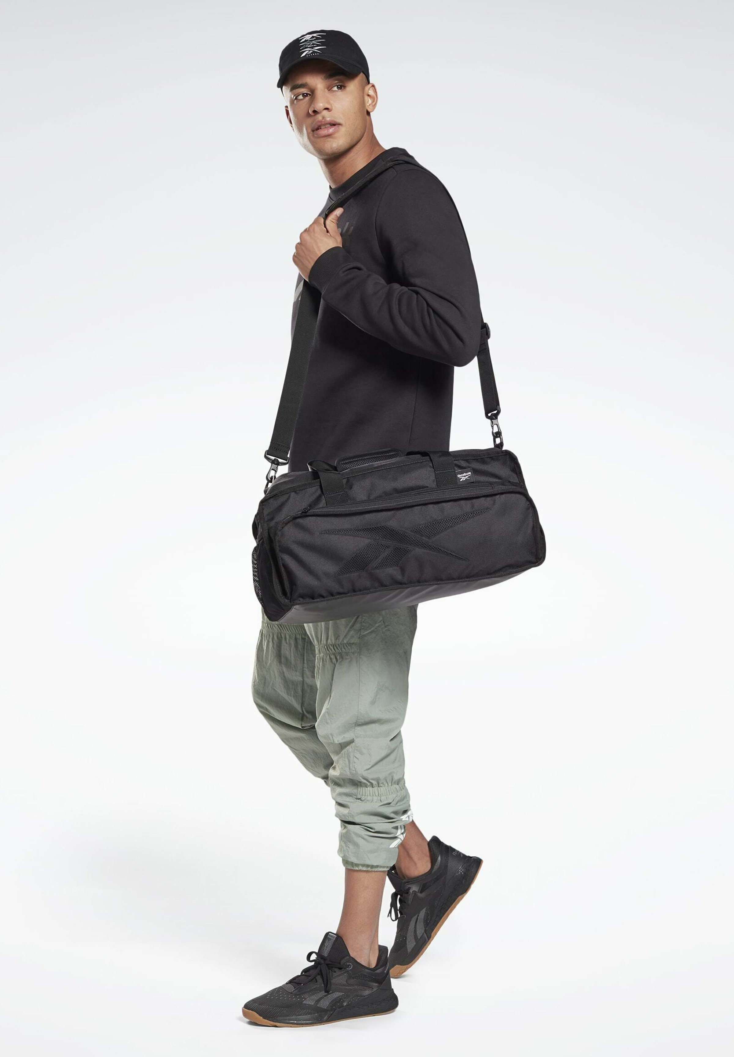 reebok active enhanced grip bag