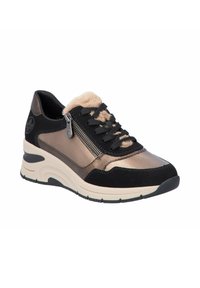 Sneakers noirs et bronze avec un col en fausse fourrure, détail de fermeture éclair en métal, matériaux texturés et semelle rembourrée. Comprend des lacets ronds et un logo.