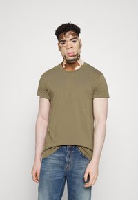 Samsøe Samsøe KRONOS - T-shirt básica - covert green