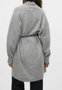 Vero Moda Kofta - grey