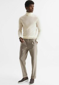 Reiss Strickpullover - bianco