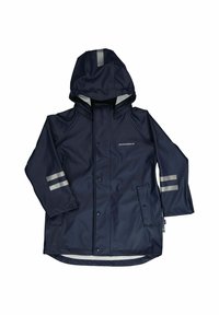 Marineblå vandtæt regnjakke med hætte, sølvreflekterende striber på ærmerne, trykknaplukning og forlommer, lavet af glat og holdbart materiale.