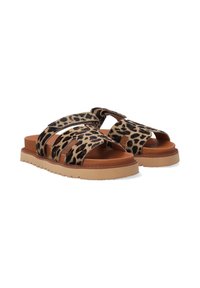 Leopardmønstret flade sandaler med åbne stropper, brun faux læder indersål og tekstureret gummisål for godt greb. Justerbar stropdetalje.