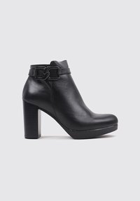 Sandra Fontán ROMA - Botines de tacón - black