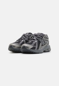New Balance 1906 - Baskets basses - black/silver