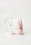 PRINCESSTOTE - Bolso de mano - white