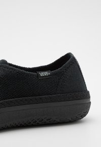 Vans CIRCLE VEE UNISEX - Sapatilhas - black