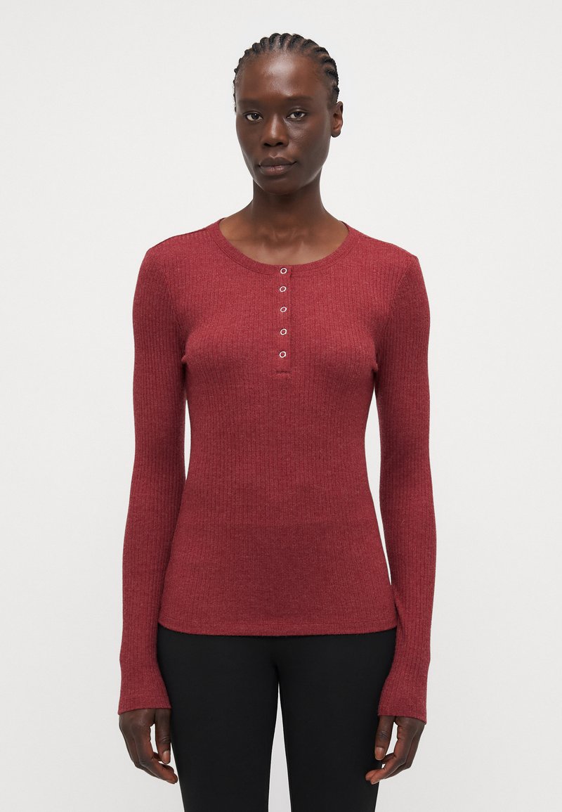 ONLY Tall ONLLINEA O NECK BUTTON - Pitkähihainen paita - cabernet smelange