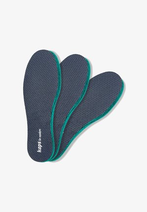 Trzy ciemnoszare, teksturowane wkładki do butów z turkusowymi krawędziami, ułożone obok siebie na białym tle.