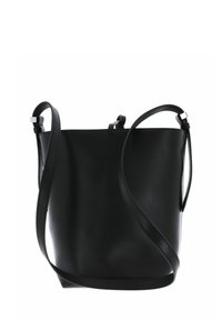 Borsa a secchiello in pelle nera con finitura testurizzata, spallacci regolabili e design minimalista. Nessun hardware o decorazione visibile.