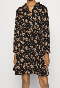 Molly Bracken Abito a camicia - black