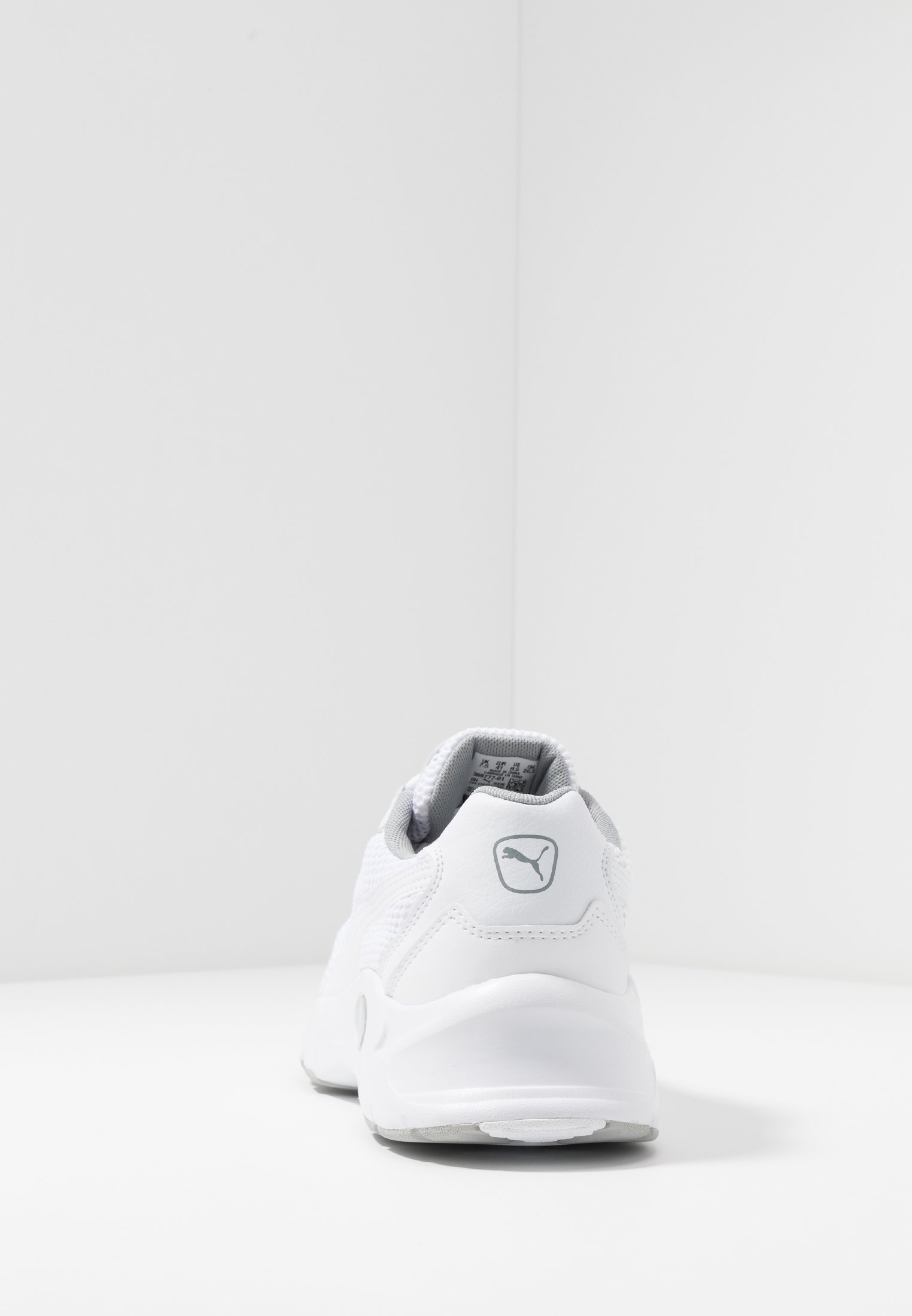 puma nucleus trainers