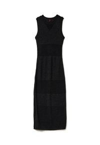 Abito nero lavorato a maglia con design senza maniche, caratterizzato da bande orizzontali di diverse trame e tonalità di nero, lunghezza alla caviglia.