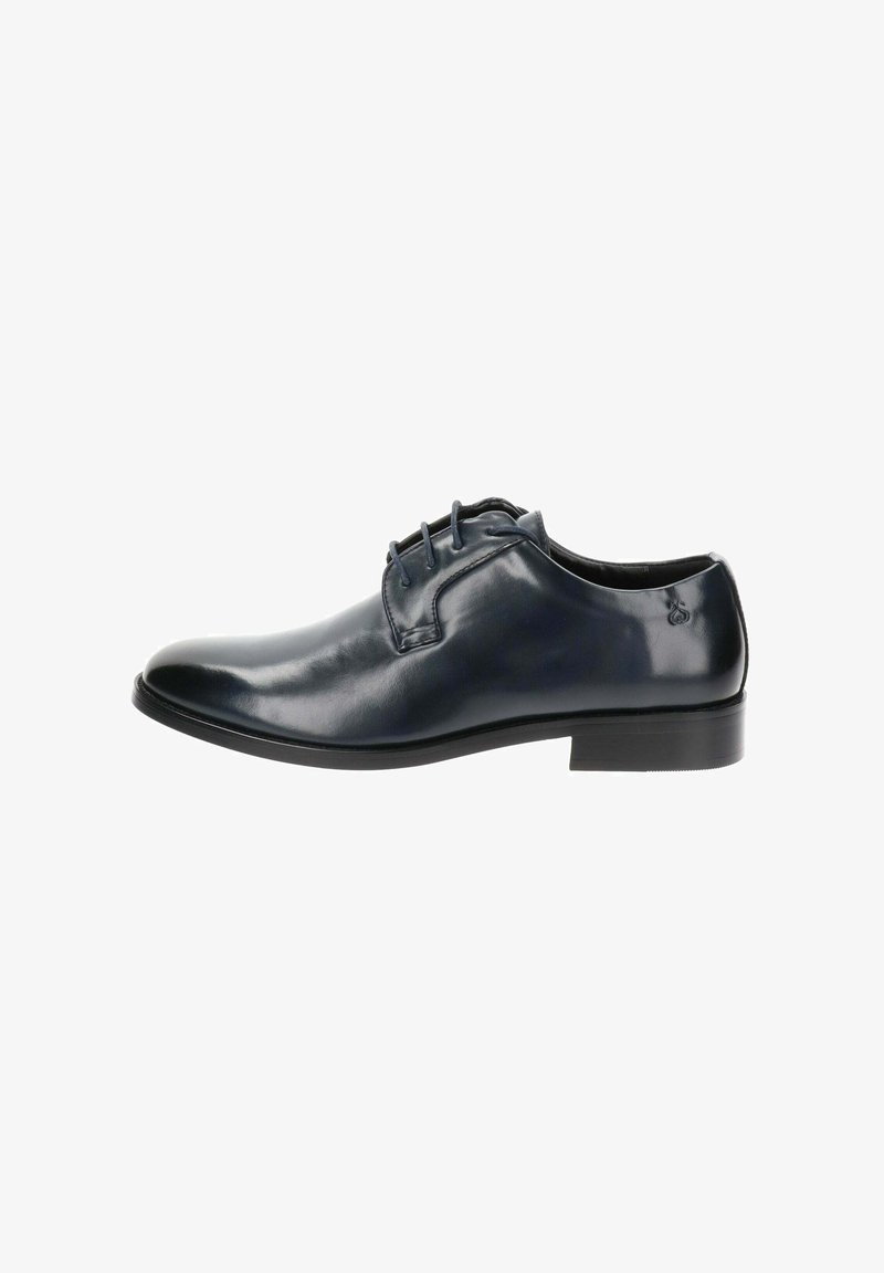 Zapato de vestir de cuero navy con un acabado suave, punta redondeada y tres ojetes para el cordón. Diseño minimalista con un tacón bajo.