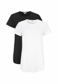 Två kortärmade t-shirts i svart och svart, gjorda av bomull, med rund hals och raglanärmar för en avslappnad passform.