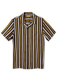 Camisa de manga corta con rayas verticales en amarillo, negro y blanco. Confeccionada con tela ligera, cuenta con un bolsillo en el pecho y un cuello puntiagudo.