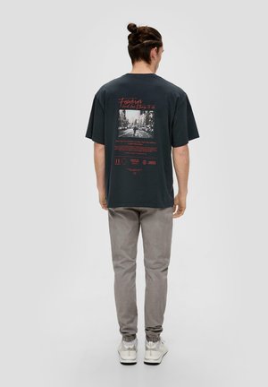 QS, - T-shirt z nadrukiem