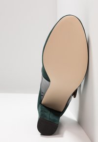 mint&berry Escarpins - dark green