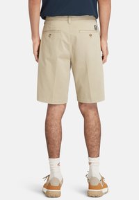 Timberland Shorts - lemon pepper