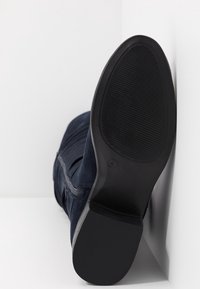 Wallis Botas mosqueteras - dark blue