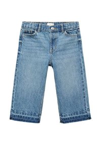 Jeans din denim de culoare albastru deschis, cu croi drept, având buzunare frontale, bucle pentru curea și tivuri răsucite. Textură netedă cu detalii clasice de cusătură.