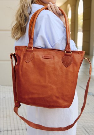 Gusti Leder THERESE NEW - Kabelka - braun