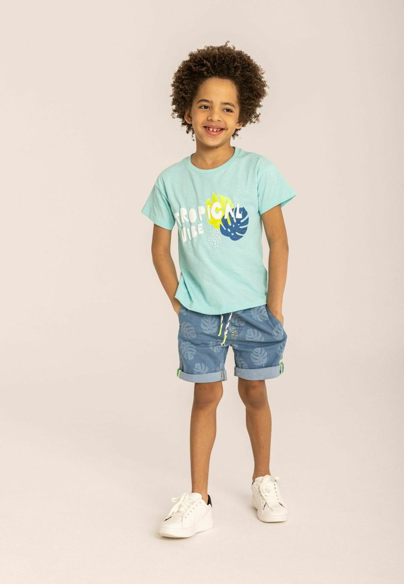 MINOTI SIDE POCKETS AND ELASTIC WAIST - Džínové kraťasy - light blue