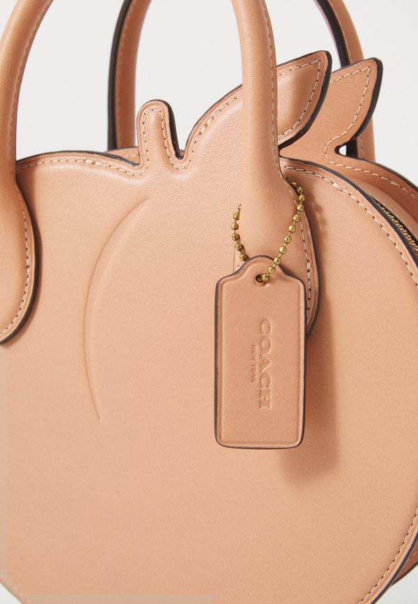 REGENERATIVE GLOVETANNED SHAPE BAG - Handbag - peach3