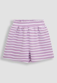 Pantalones cortos a rayas morados y blancos con una cinturilla elástica. Fabricados en una tela suave, tienen un ajuste relajado y bordes con dobladillo.