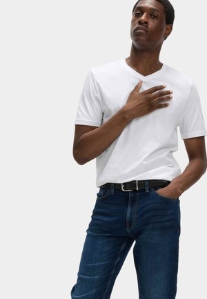 Marks & Spencer, V NECK - T-Shirt basic - white