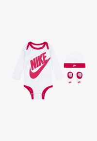 Unselected, white pink