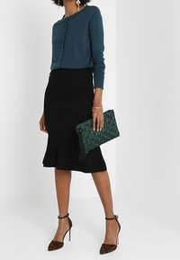 Noa Noa Cardigan - green