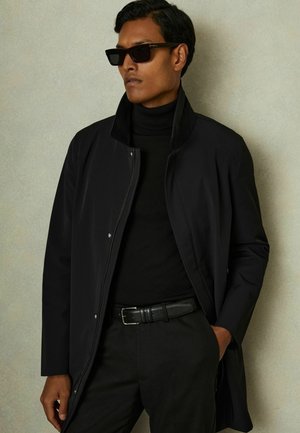 Reiss REGULAR FIT - LOGAN HYBRID REMOVABLE NECK - Zimný kabát - black