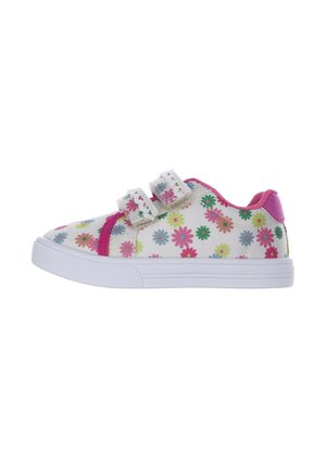 Trainers - white