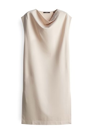 Mouwloze jurk met een wijdvallende hals in zacht beige stof. Rechte silhouet met minimale details, voorzien van een gladde textuur en schone randen.