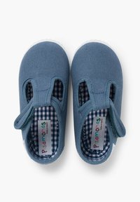 Sinised kangast slip-on kingad lõikega külgedel ja ruudulise siseküljega. Omavad silmust lihtsaks jalga panemiseks ja valget kummist tallat.