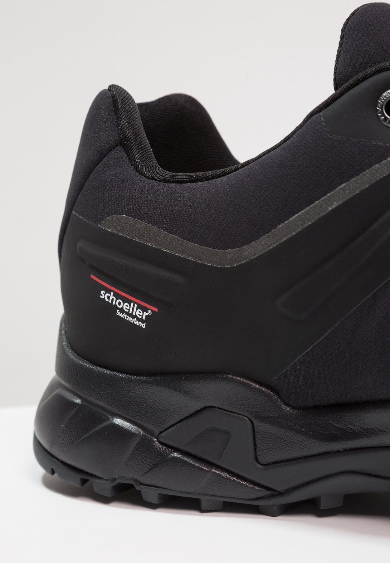 ULTIMATE PRO LOW GORE TEX