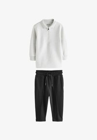 Ausgewählt, grey black