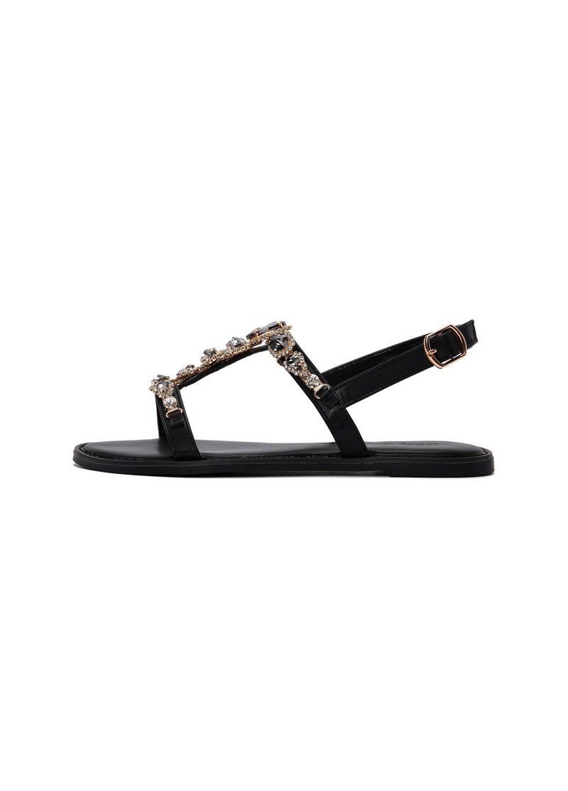 Sandalo flat nero con più cinturini, decorato con strass argento e oro, con chiusura a fibbia e texture liscia.