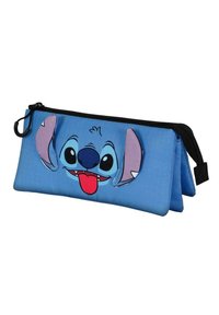 Blauwe etui van stof met een cartoon gezicht van Stitch met roze oren, een ritssluiting en een plat ontwerp.