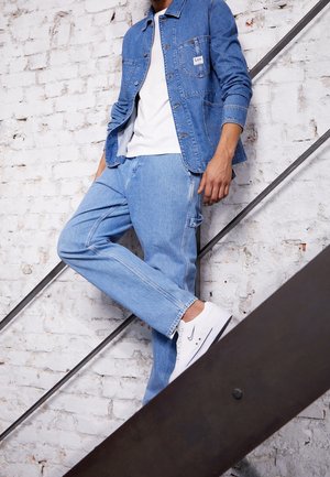 Vaqueros rectos - light-blue denim