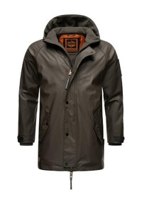 Vanntett mørkegrønn jakke med hette, med fleecefôr, frontglidelås, trykknapp-lukking og sidelommer. Utsmykket med oransje detaljer.