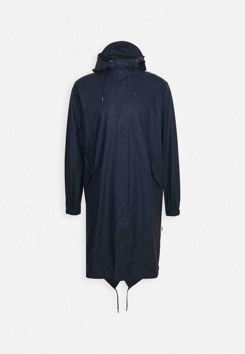 Manteau de pluie noir imperméable avec capuche, manches longues et ourlet à cordon de serrage ; équipée d'une fermeture éclair à l'avant et de deux poches latérales.