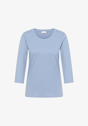 T-shirt à manches longues bleu clair en coton doux, avec un col rond et une coupe décontractée. Design minimal, sans motifs ni accents.