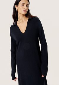 Soaked in Luxury SPINA  - Strickkleid - black