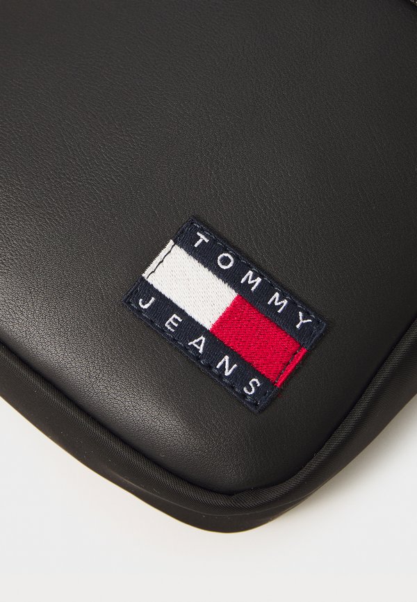 DAILY ELEVATED REPORTER - Cross body bag4