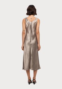 Max Mara Leisure TALETE - Koktélruha / Partiruha - tortora