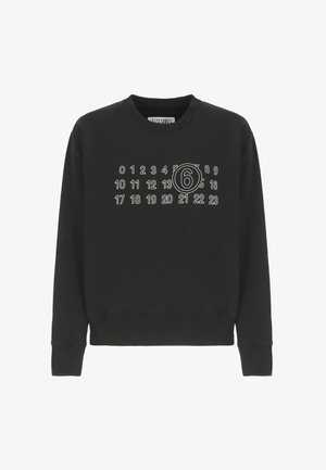 Felpa nera con scollatura rotonda, maniche lunghe e una grafica frontale composta da numeri e un cerchio, stampati in bianco.