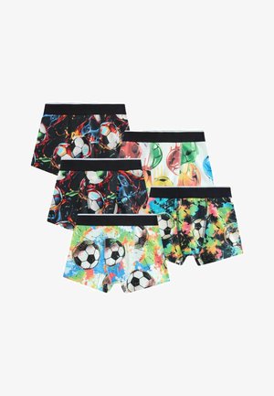 Pet pari šarenih bokserica za dječake s različitim uzorcima nogometnih lopti i crnim pojasom, raspoređene u obliku lepeze.